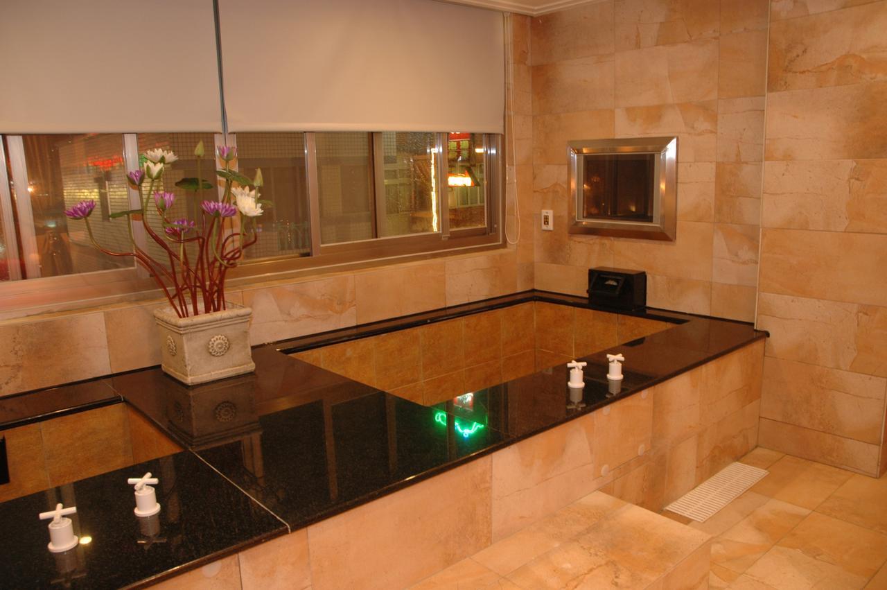 Jin Spa Resort Hotel Jinshan Dış mekan fotoğraf